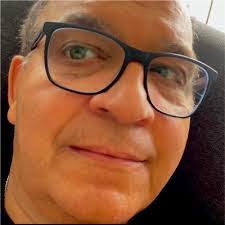 Dale Maus's Instagram, Twitter & Facebook