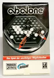 The goal of this abstract board game is simple: Abalone Kompaktausgabe 2005 Parker Hasbro 44217 Ab 7 Laurent Levi Und Michel Lalet Spiel Gebraucht Kaufen A02ljrqw41zzc