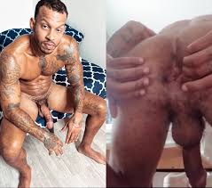 Sexy pornstar shows *HAIRY* hole - ThisVid.com