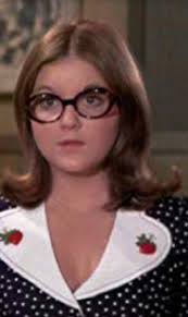 Denise Nickerson, best known for her role as the bratty, bubble gum-blowing  Violet Beauregarde in Willy Wonka & the Chocolate Factory, was also Pamela  Phillips from The Brady Bunch R.I.P