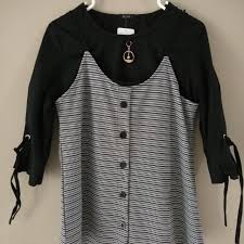 All size fit to l. Blouse Hitam Fesyen Wanita Pakaian Wanita Atasan Di Carousell