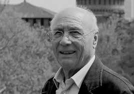 FontanaArte Sillaba large white LED wall lamp by Piero Castiglioni