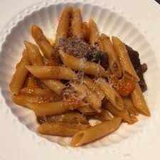 You've probably seen a chuck steak at the meat counter and wondered how to prepare this inexpensive cut. Sporki Macaroni What S Cooking Ella