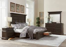 A wide variety of traditional bedroom sets options are available to you, such as design style, feature, and appearance. Rc Willey Grand In Both Scale And Beauty The Foxhill 4 Piece Queen Bedroom Set At Rc Willey Promises To Add Timeless Traditional Charm To Your Bedroom Https Www Rcwilley Com Furniture Bedroom Sets Queen 111272238 Traditional Brown 4 Piece Queen