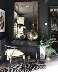 Discover luxury decorative accessories, from designer vases and home fragrance to cushions and wall decor. Vanity Home Decor House Decoration Luxury Moody Luxe Gold Mirror Black Walls Dark Housepla Interior Design Decor Interior Design House Interior