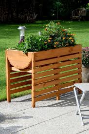 Hochbeet Fur Gemuse Und Krauter In 2020 Diy Planters Indoor Diy Herb Garden Garden Design