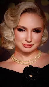 تسريحة rètro كانت اول تسريحة في work shop تسريحات natural touch من ايادي  الديفا زوبيدة الثوب الابيض @machta.des.reves