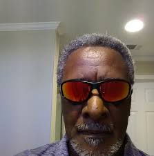 What are some popular radio stations in Amarillo?