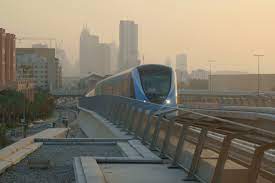 Dubai metro map showing all stations on the red lines and green lines. Metro Dubai Wikipedia