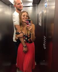 Dołusz im michał i wpadaj do ostrowca na gruba imprę. Siatkarskie Wags Kim Sa Zony I Partnerki Polskich Siatkarzy Kurek Kubiak Szalpuk Viva Pl