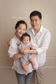 Chinese 100 Day Baby Celebration Photo Session Brooklyn Ny Hayu Brooklyn Nyc Newborn And Child Photographer Shirly Schvartzman Photography Newborns And Kids Photography