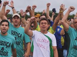 Nikolas e Flávio fazem barulho, mas não são eles que riem por último
