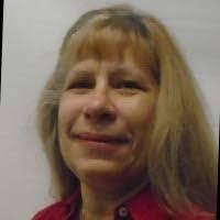 Polly Quinn's Instagram, Twitter & Facebook