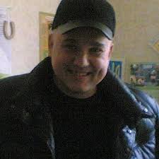 Когда ему было 14 лет, его семья уехала оттуда. Dmitrij Bykovskij Treiler14 Twitter