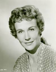 Kim Walker Smith..❤️📱😁