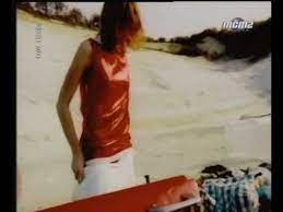 «quel bonheur d'interpréter rester femme avec cette sublime chorale des 300 choeurs sur @france3 !» Axelle Red Rester Femme Youtube