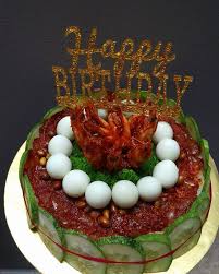 Selain terlihat cantik, mahar uang juga bisa menjadi tambahan. Kek Indomie Kek Pulut Kuning Makanan Inovasi Majlis Keraian Free Malaysia Today Fmt