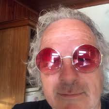 Not a review Does anyone know where I could get a passport photo with  digital code? Fotosound and passport office don't offer or know anywhere  Thank you!