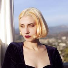 Ellis Shares New Song "Little Kid": Listen