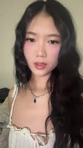 Deanna Chang's Instagram, Twitter & Facebook