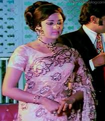 Only high quality pics and photos with sophie turner (actress). Hema Malini Bollywood Old Actress Gehrics1 4 Hot Saree Pics Indiancelebblog Com