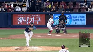 Lg는 투수를 송은범에서 정우영으로 교체했으나 정우영은. 9íšŒë§ í‚¤ì›€ ì„œê±´ì°½ ë™ì íƒ€ Gif ì†¡ì„±ë¬¸ ì´ìƒˆë¼ ì„œê±´ì°½