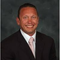 300+ perfiles de «Schake»