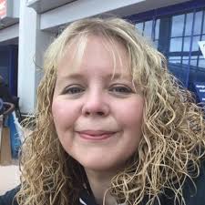 maxine cunningham (@maxinecunn)