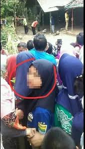 Ditemukan tewas di dalam penjara maret 2013 diduga bunuh diri. Viral Foto Ekspresi Tak Bersalah Pelaku Pembunuh Mayat Dalam Karung Makassar Terkini