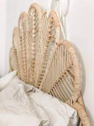 rotan hoofdbord van leo moon binti home blog interieur lifestyle blog vol stylingtips diy s en inspiratie hoofdbord slaapkamerideeen slaapkamerdecoratieideeen