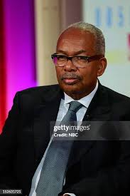 433 Ernest Green Photos & High Res Pictures