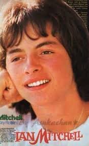 Ian mitchell died in 2020 (image: 350 Ian Mitchell Ideas Bay City Rollers Roller Rosetta Stone