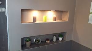 Salle De Bain Zen Nature Moderne Design Taupe Galet Niche Integre Spot Salle De Bain Zen Salle De Bains En Longueur Cloison Douche
