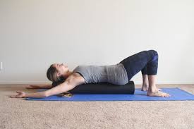 The Best Foam Roller Exercises For Thoracic Spine Mobilization Use a foam roller to massage and release the muscles of the upper back (the trapezius and rhomboids) by positioning the foam roller beneath your shoulder blades. the best foam roller exercises for