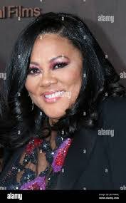 Lela Katz's Instagram, Twitter & Facebook