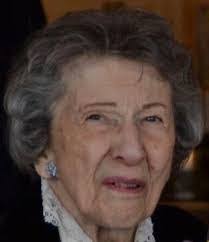 Barbara Tomberlin's Instagram, Twitter & Facebook