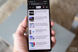 Sony Xperia 5 IV Review: The Undercover ...