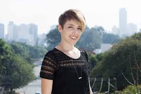 The trendy haircuts of 2013, among men are both long and short hair lengths. 60 Cool Hairstyles To Flatter Round Faces Top Haircuts For Round Faces