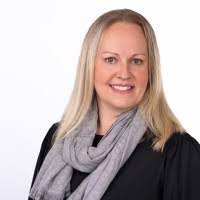 Leslie Dahan's Instagram, Twitter & Facebook