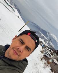 Edwin Tovar (@tovaredwin) • Instagram photos and videos