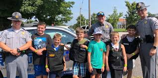 NATIVES & IMMIGRANTS