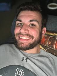 Hi Eden Community ✨! My friend and I found a job in Eden but we need a  place to stay ! We are two French girls 23 and 22, friendly, respectful and