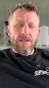 Your body already makes GLP-1!, It’s that natural appetite-regulating  hormone everyone’s chasing with weight-loss meds. Did you know that you can  boost it naturally?, Here's how :, Lift heavy things., ...