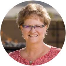 Deanna Bone's Instagram, Twitter & Facebook