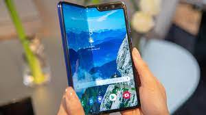 Es ist noch nicht einmal sicher ob das handy wirklich galaxy s4 heißen wird. Samsung Neuer Starttermin Fur Das Falt Smartphone