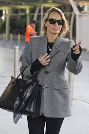 Browse 3,118 lara worthington stock photos and images available, or start a new search to explore more stock photos and images. Lara Worthington S Six Rules For Getting Dressed With Ease Every Morning Vogue Australia
