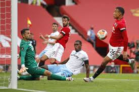 Man u vs west ham 6pm by emzynuel1: Manchester United 1 1 West Ham Man Utd Move Into Top Four As Hammers Ensure Premier League Survival London Evening Standard Evening Standard