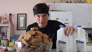 Cookie Eating Contest