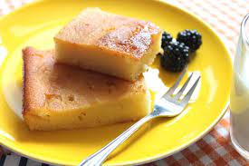 cassava cake ist eine beliebte philippinische nachspeise der kuchen eignet sich auch als snack zwischendurch das rez rezepte philippinisches essen nachspeise