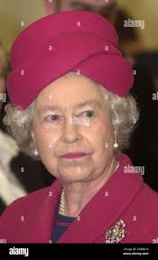 Queen visits portsmouth hi-res stock photography and images